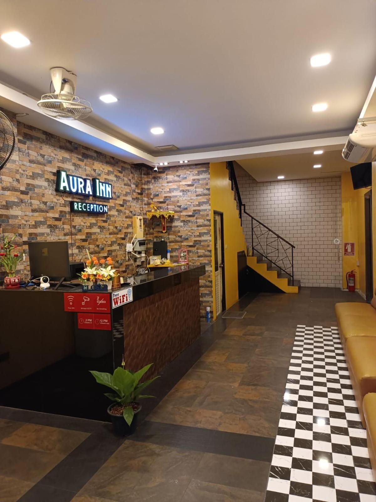 Aura Inn Rooms Pattaya Esterno foto